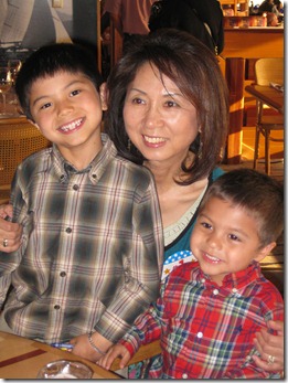 Mom's Birthday 2011-05-11 009